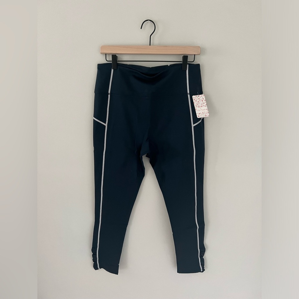 FP Movement You’re a Peach Legging Navy - Picture 6 of 7